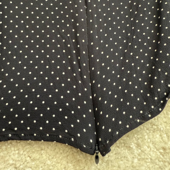 Reformation berry top - size 4 - Picture 4 of 6